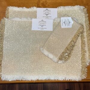 December Home Ivory & Gold Fringed Metallic Placemats and Napkins Set